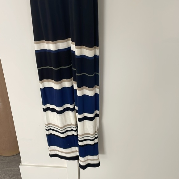 Club Monaco Maxi Muscle Shirt Back long and lean dress. - Picture 4 of 7
